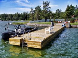 Marinetek Merikarhu 3, raskas betonilaituri