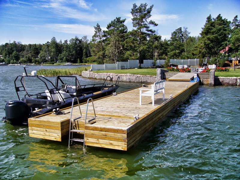 Marinetek Merikarhu 3, raskas betonilaituri